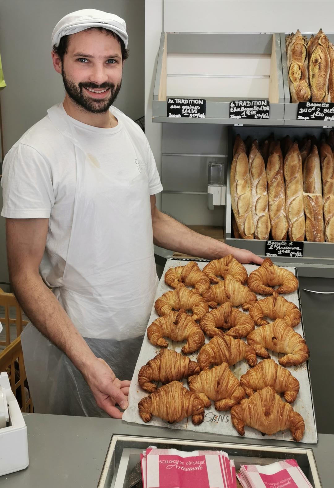 thumbnail (17).jpeg (202 KB)